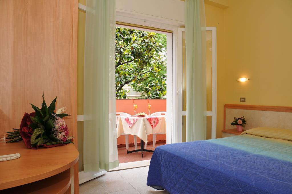 Hotel Rita Ριτσόνε Δωμάτιο φωτογραφία